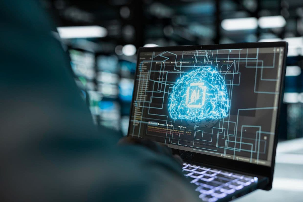 Кремль використовує штучний інтелект для проведення інформаційних операцій. Фото: Freepik