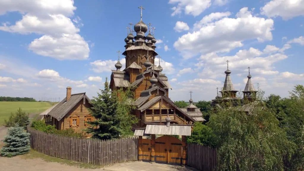 Знищенні культурні пам’ятки Донеччини