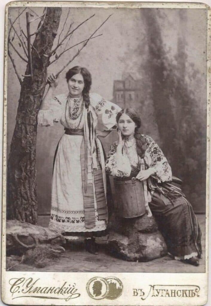 Вишиванки Луганщини