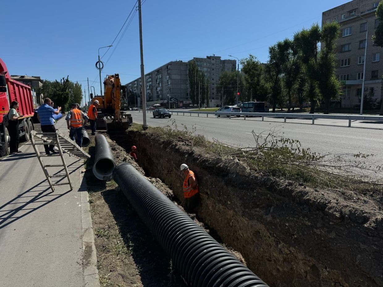 Каналізація Луганська. Фото з відкритих джерел