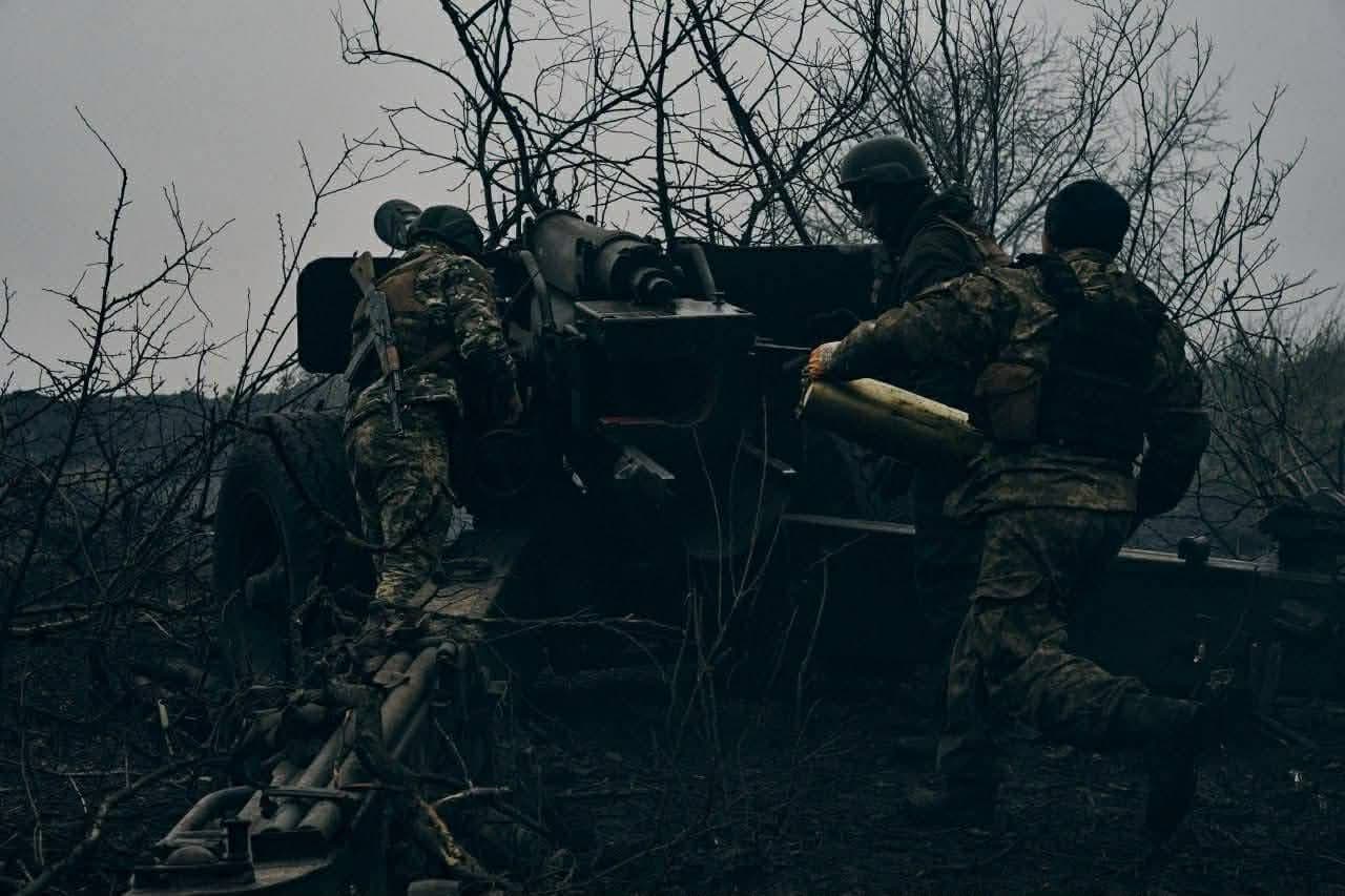 <em>Украинские военные с оружием. Генштаб ВСУ</em>