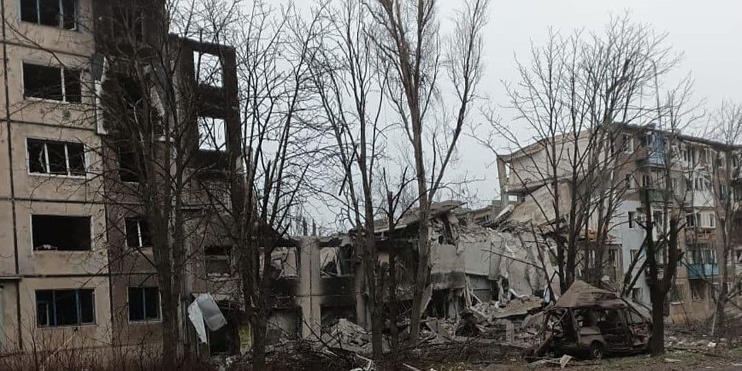 <em>Наслідки російського обстрілу Донеччини 1 грудня 2025 року. Фото: НПУ</em>