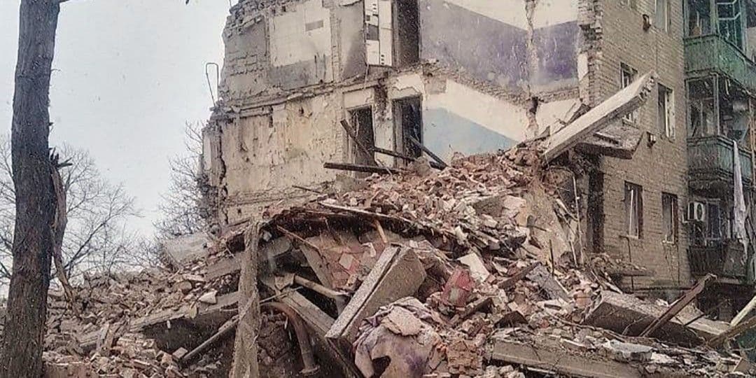<em>Наслідки російського обстрілу Донеччини 10 грудня 2025 року. Фото: НПУ</em>