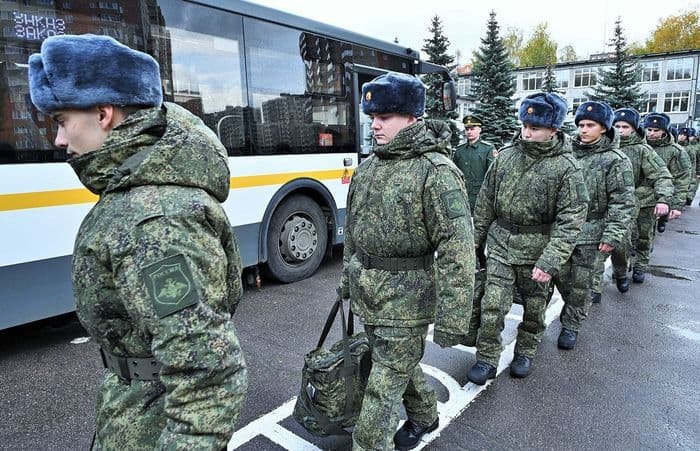 Бійці російської окупаційної армії. Фото з відкритих джерел