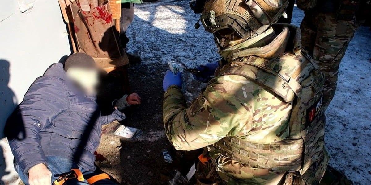 Допомога пораненій людині у Дружківці, 4 лютого 2026 року. Фото: НПУ