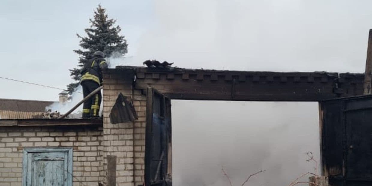 Гасіння пожежі у Краматорську 19 лютого 2026 року. Фото: ДСНС Донеччини