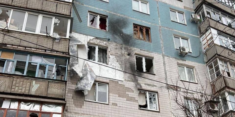 Наслідки російського дронового удару по Краматорську 25 лютого 2026 року. Фото: Краматорська міська рада