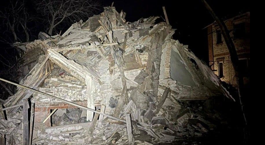 Наслідки російського авіаудару по Слов'янську 3 березня 2026 року. Фото: НПУ