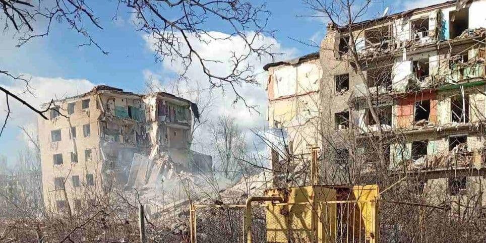 Наслідки російського обстрілу Донеччини 4 березня 2026 року. Фото: Facebook/Вадим Філашкін