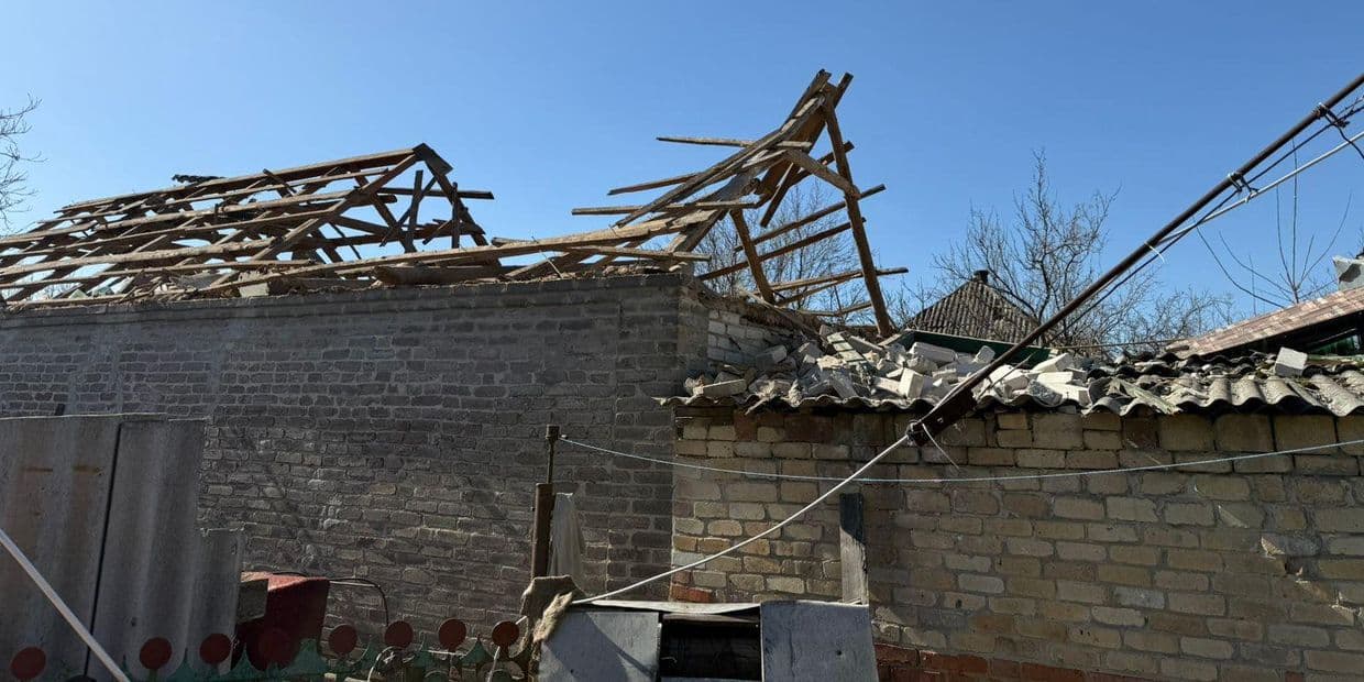 Наслідки російського дронового удару по Билбасівці 12 березня 2026 року. Фото: Facebook/Вадим Лях