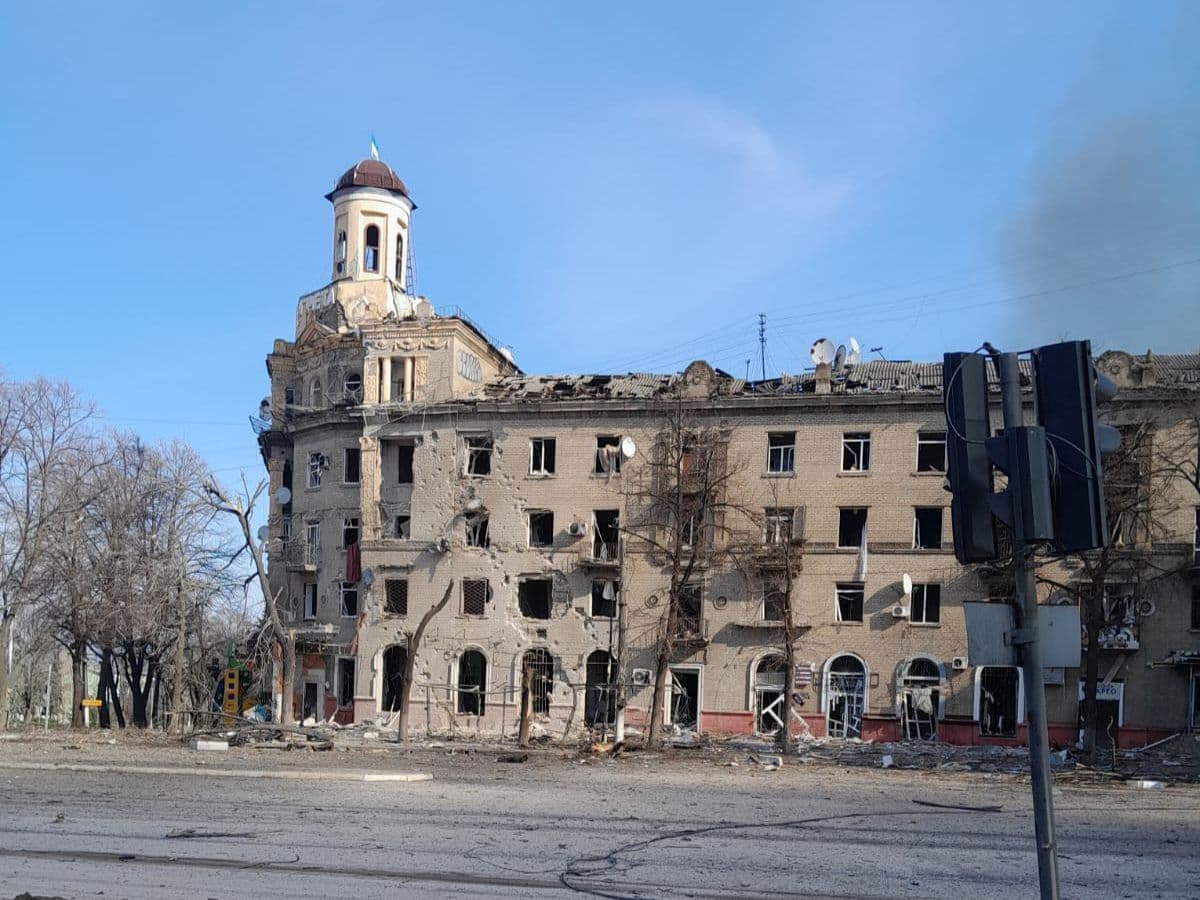 Наслідки російського обстрілу Донеччини 2 березня 2026 року. Фото: Facebook/Вадим Філашкін