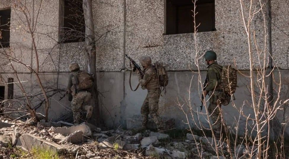 Українські захисники. Фото: 58 ОМПБр
