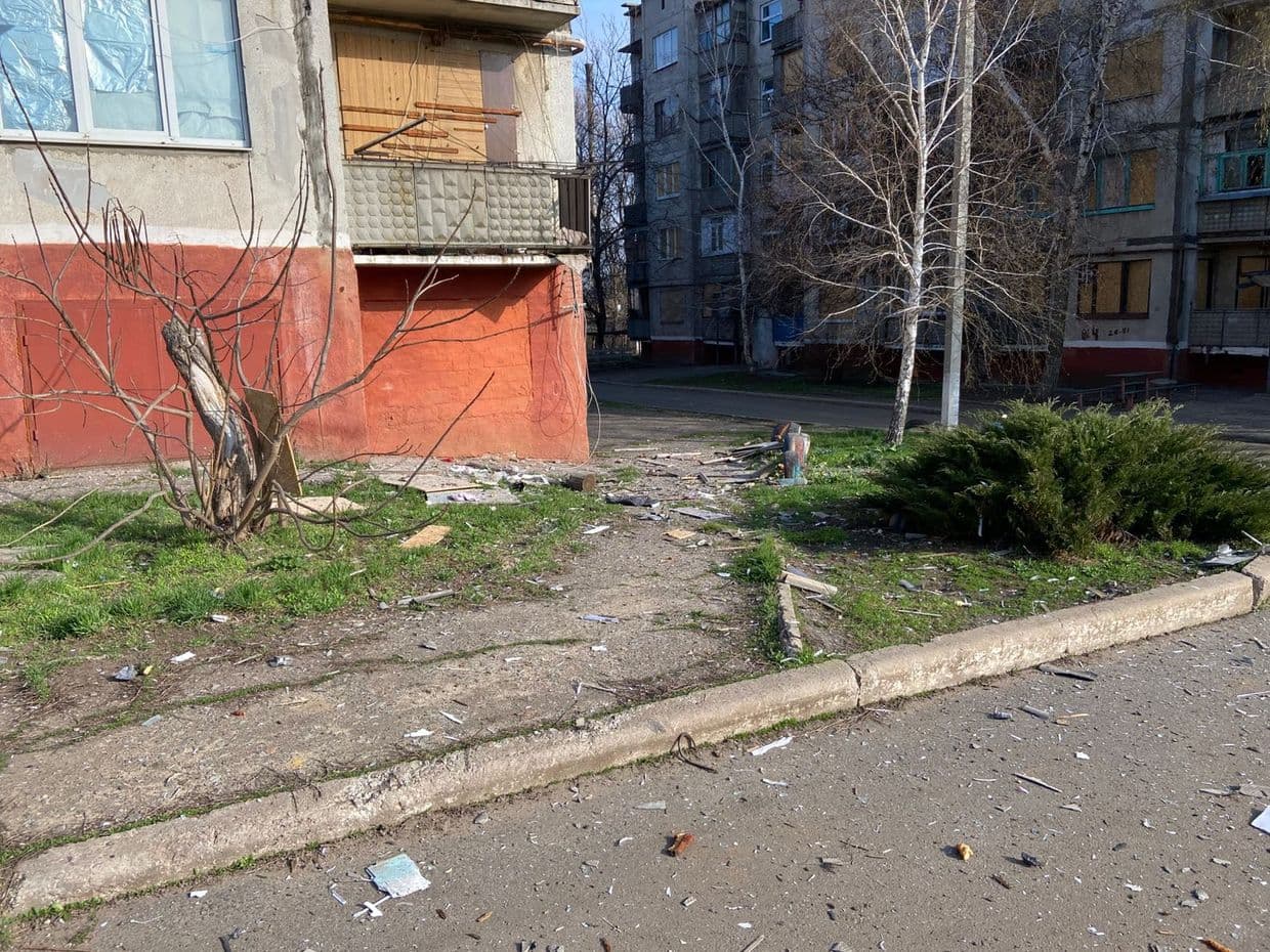 Наслідки російського дронового удару по Краматорську 31 березня 2026 року. Фото: Facebook/Олександр Гончаренко