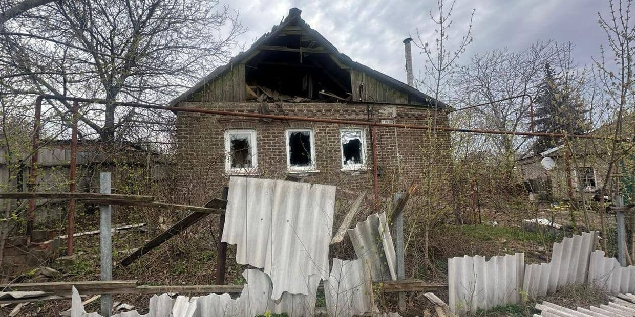 Наслідки російського удару по Донеччині. Фото: Facebook/Вадим Філашкін