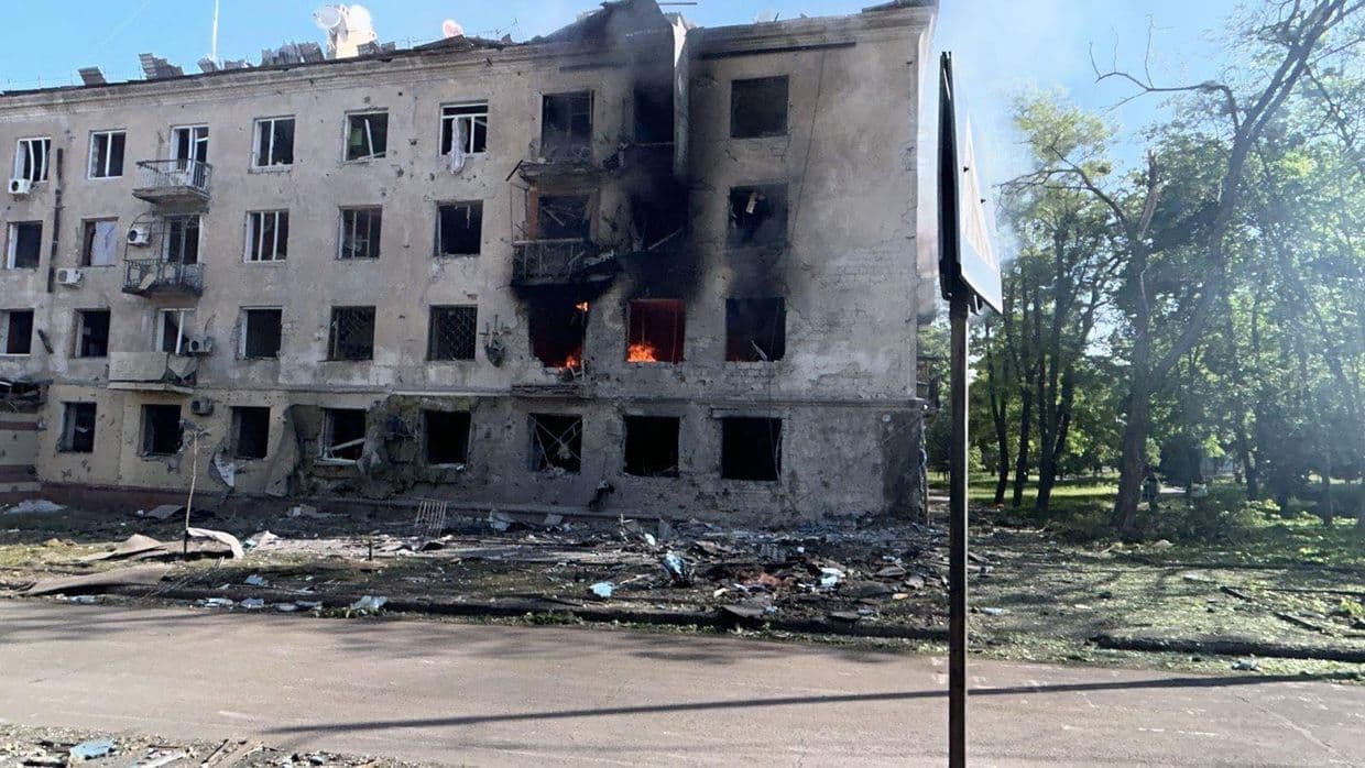 Наслідки російського обстрілу Краматорська 19 травня 2026 року. Фото: Facebook/Олександр Гончаренко