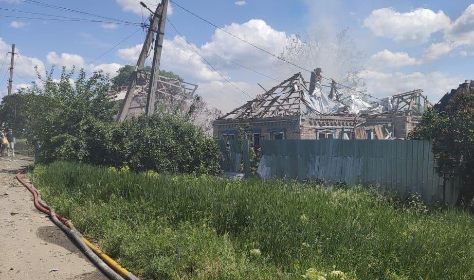 <em>Наслідки ворожого обстрілу у Краматорську. Фото: МВА</em>