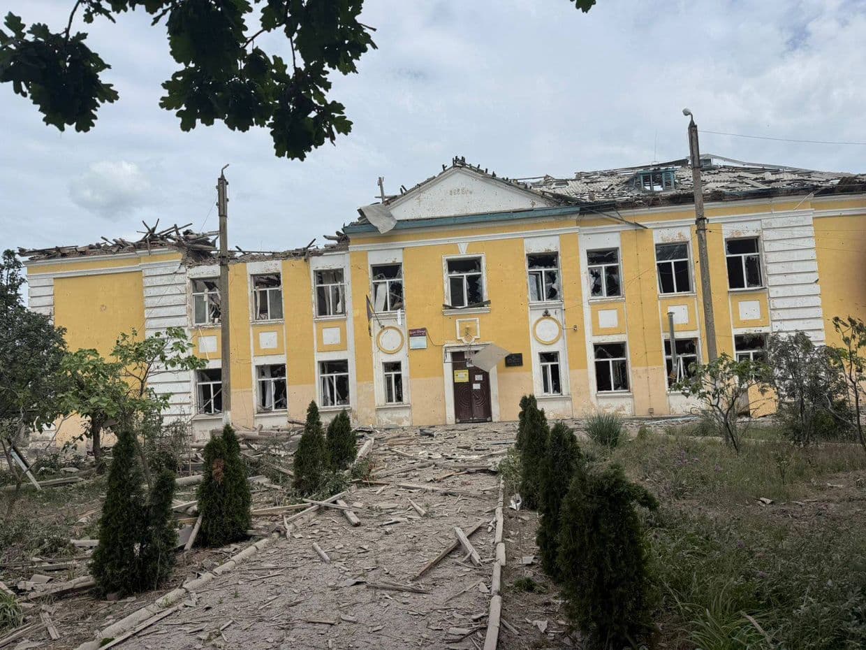 Наслідки російського удару по Миколаївці 26 травня 2026 року. Фото: Facebook/Вадим Філашкін