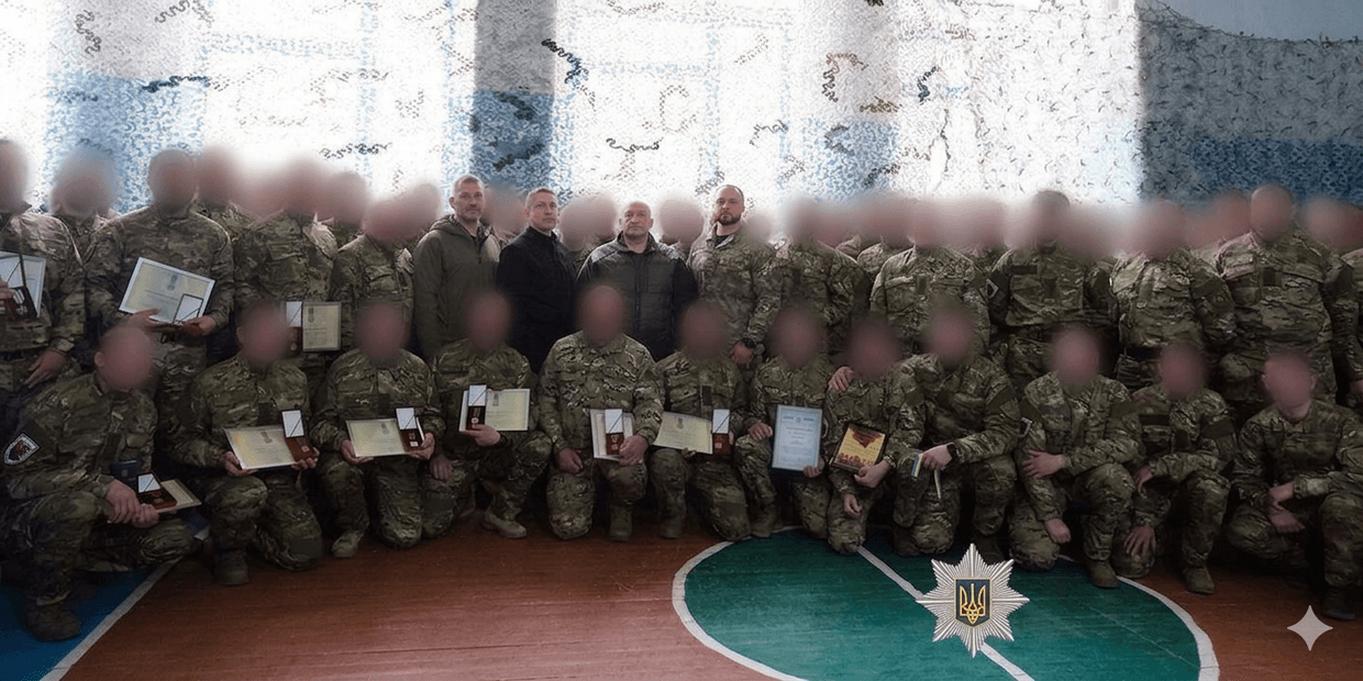 Бійці стрілецького батальйону поліції Донеччини отримали державні нагороди. Фото: НПУ