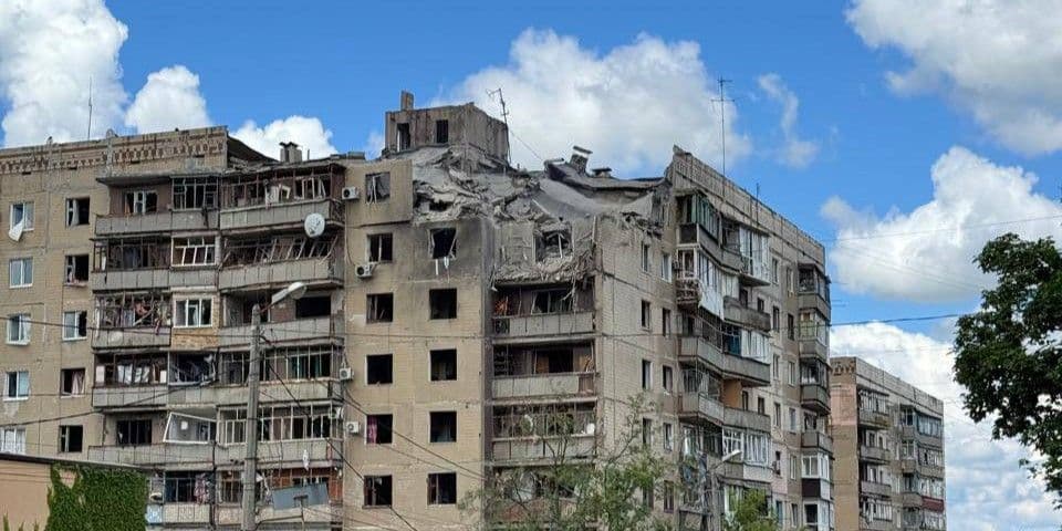 Наслідки російського обстрілу Донеччини. Фото: Facebook/Вадим Філашкін