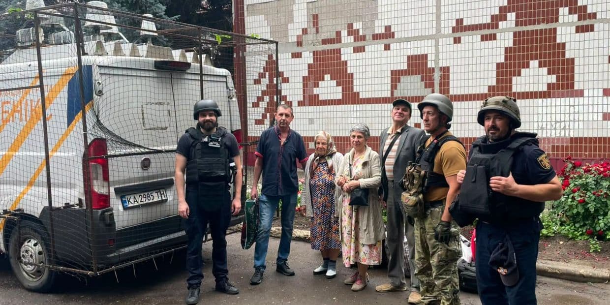 Евакуація з Дружківки та Маяків. Фото: ДСНС Донеччини