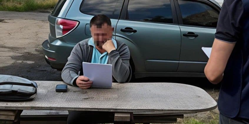 На Донеччині у спричиненні збитків на понад 27 млн грн бюджетних коштів підозрюються 12 посадовців (фото)