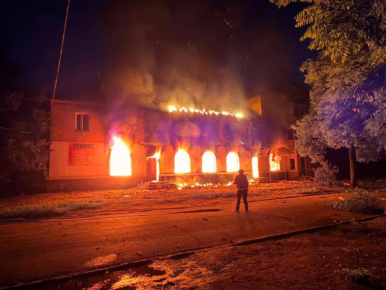 Наслідки російського обстрілу Донеччини. Фото: Facebook/Вадим Філашкін