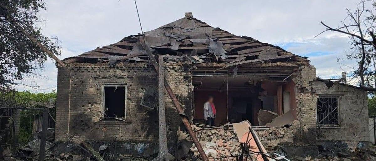 Наслідки російського авіаудару по Краматорській громаді 10 липня 2026 року. Фото: НПУ