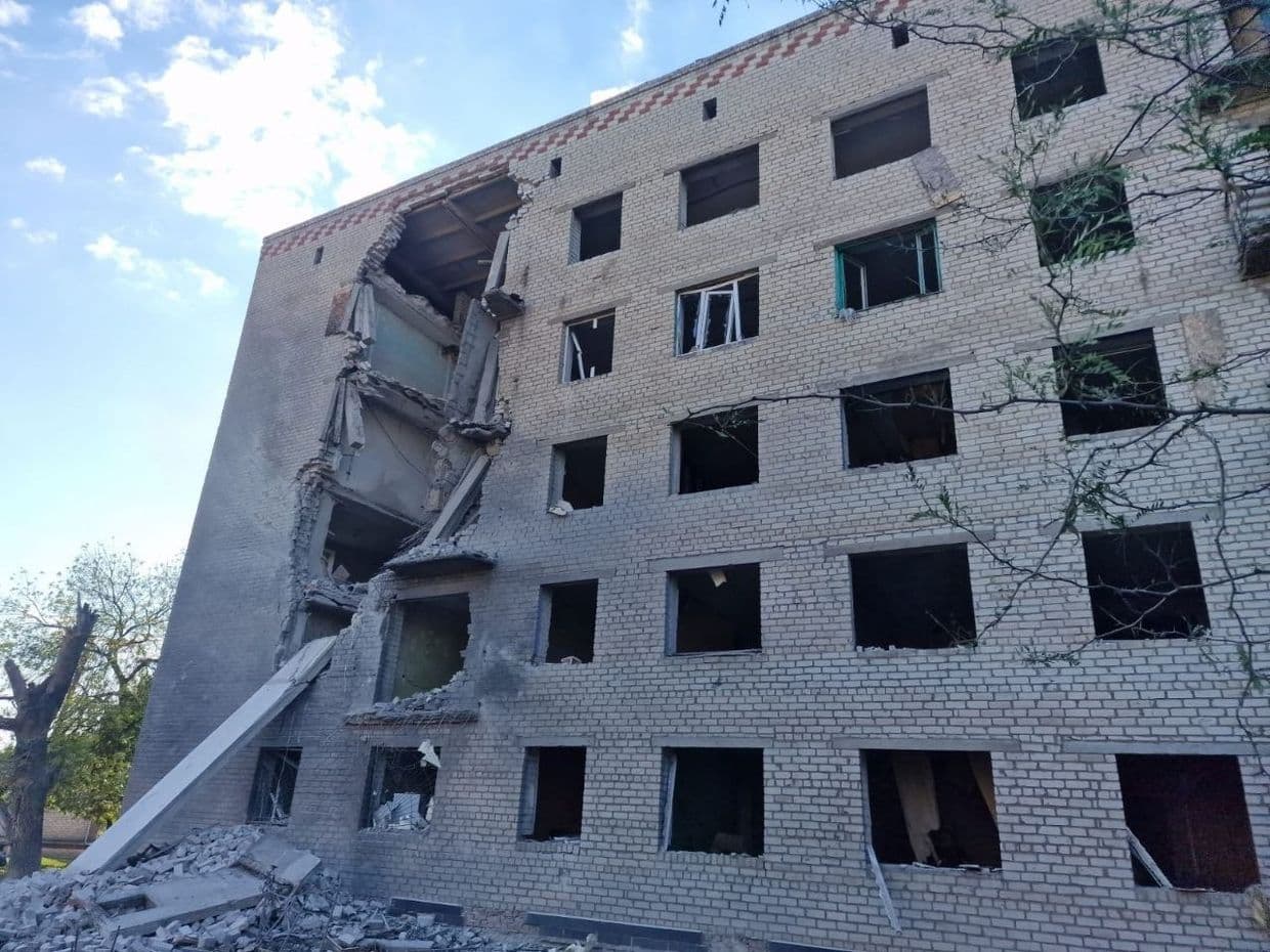 <em>Наслідки ворожих обстрілів на Донеччині. Фото: Донецької ОВА</em>