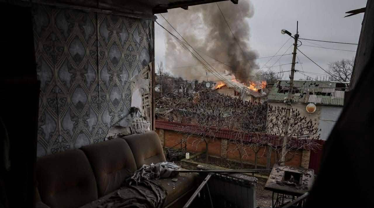 <em>Фото: 24 ОМБР, ім. Короля Данила. Наслідки ворожих атак у Костянтинівці</em>