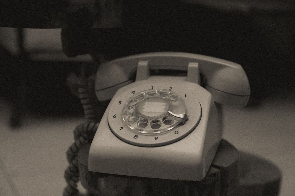 <em>Фото, <a href="https://www.pexels.com/ru-ru/photo/19100360/">pexels, fotokirisci</a>, телефон</em>