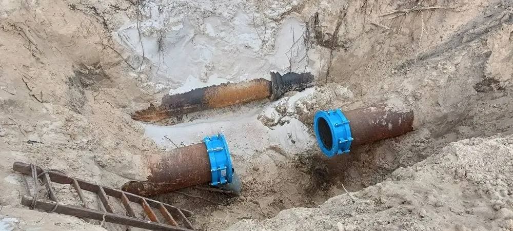 Водогон на окупованій Луганщині. Фото з відкритих джерел