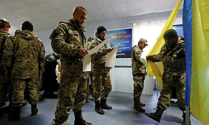 Зеленский против Порошенко: стали известны результаты голосования по спецДВК