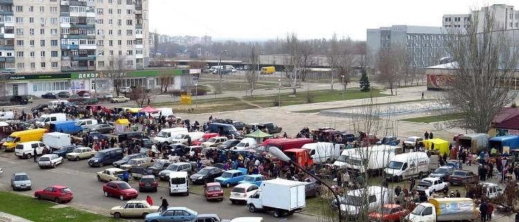 Продавцы с ярмарки на Ледовом дворце снова пришли штурмовать Северодонецкий горсовет