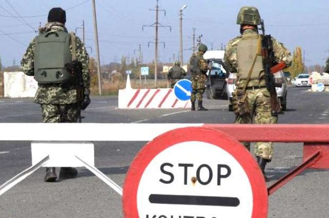В Донецке возобновил работу один из КПВВ