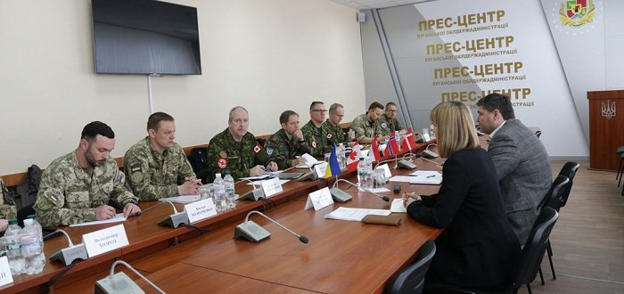 В Северодонецк прибыла группа международных военных наблюдателей