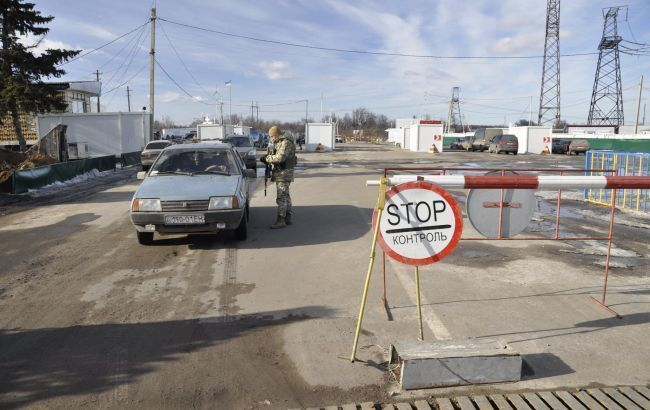 На Донбассе на КПВВ умер мужчина