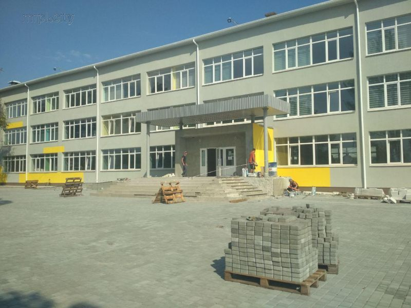 В Мариуполе впервые отркроют школу полного дня