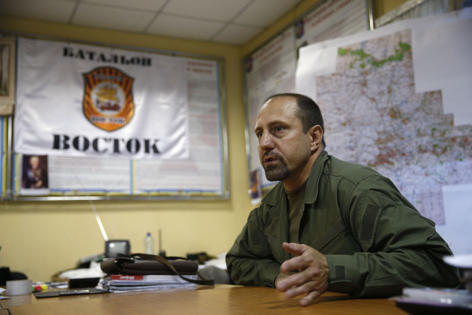 "Пришлось бомбить собственный город реактивными снарядами". Ходаковский признался в обстрелах Ясиноватой