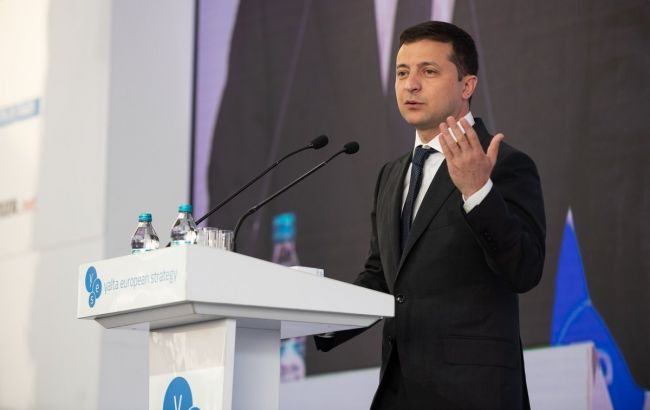 Вывод российских войск и выборы в ОРДЛО: Зеленский рассказал, что произойдет первым