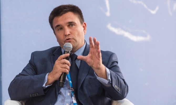 Климкин предостерег Зеленского: Чтобы РФ не втюхала нам Донбасс