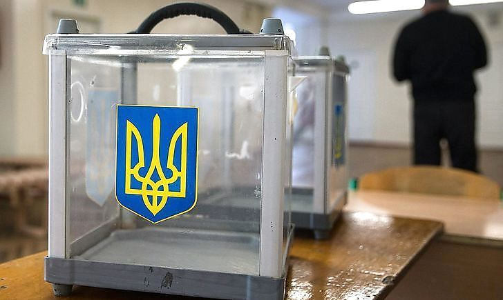 У Зеленского есть два варианта по выборам на Донбассе