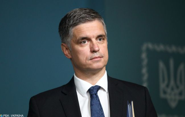 Украина сохранит фортификационные сооружения после отвода войск на Донбассе, - Пристайко