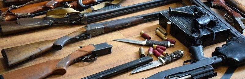 Добровольное разоружение в Донецкой области: что принесли в полицию