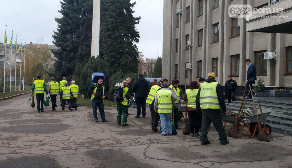 В Славянске возможен коммунальный коллапс: депутаты срывают сессии горсовета