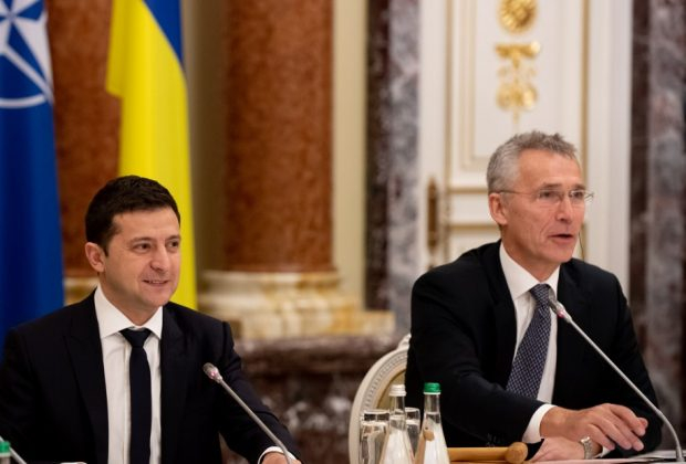 Украина хочет получить ПДЧ в НАТО, - Зеленский