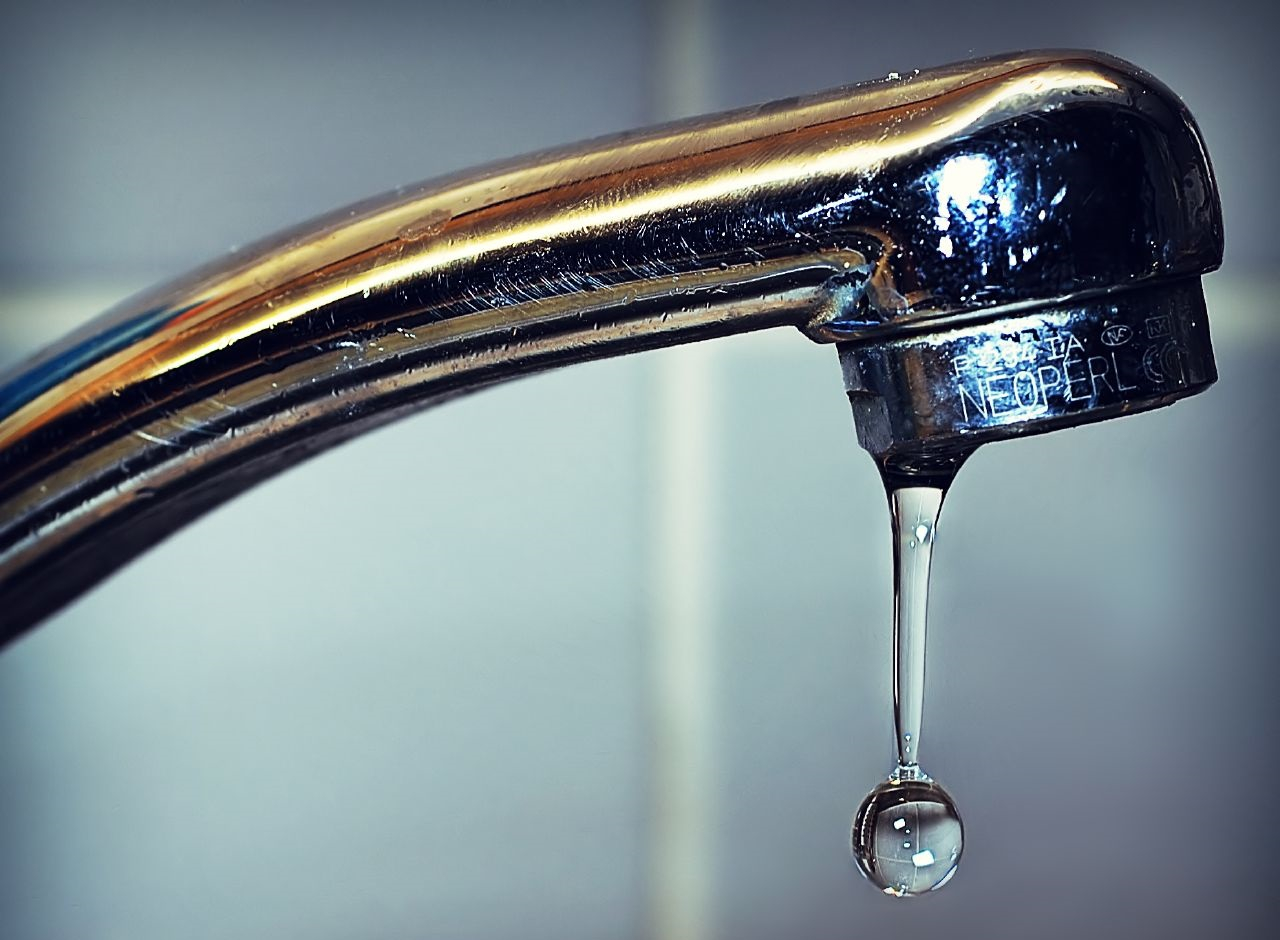 Лисичанску вновь угрожают отключением воды