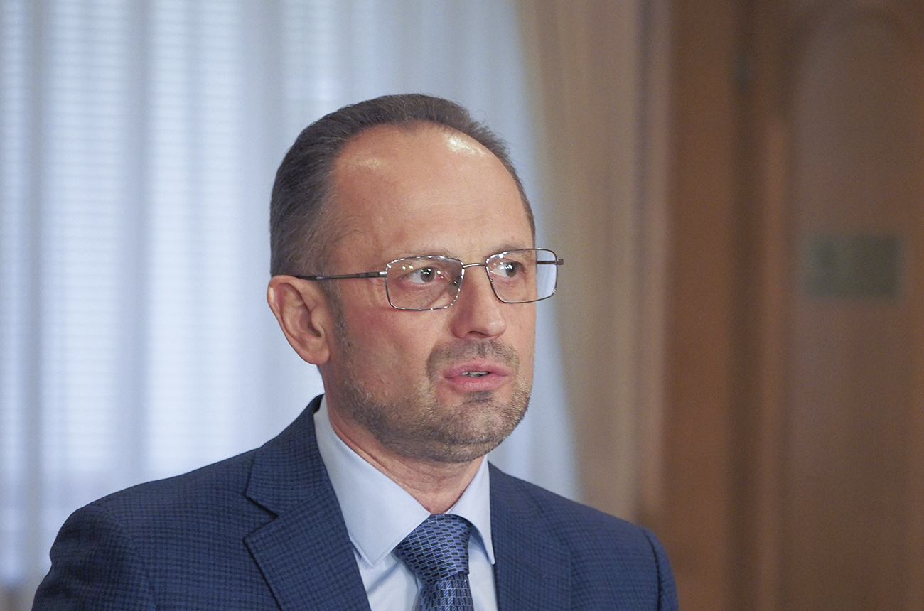 Кремль хочет навязать Украине закон о самоуправлении в ОРДЛО, но без контроля над границей и вывода боевиков, - Бессмертный