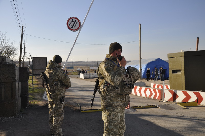 С утра на КПВВ скопилось 270 автомобилей, - ГПСУ