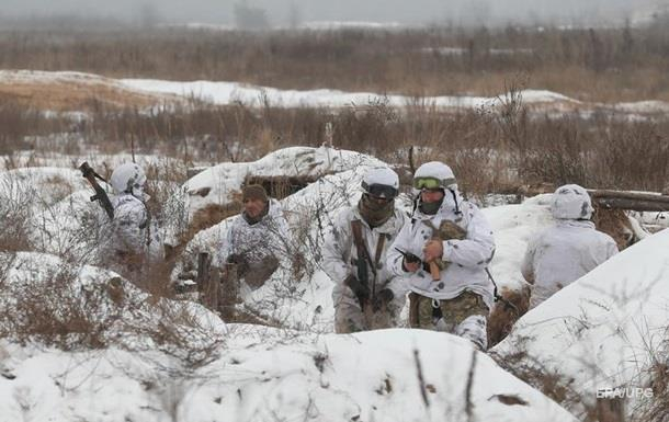 Боевики значительно увеличили количество обстрелов, 3 военных ранено, - штаб ООС