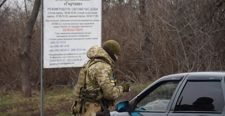 Ситуация в пунктах пропуска на Донбассе днем, - соцсети
